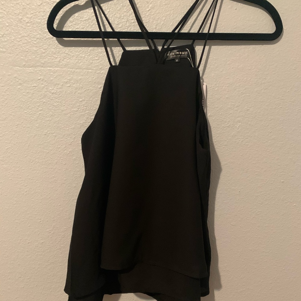Ally Magic top